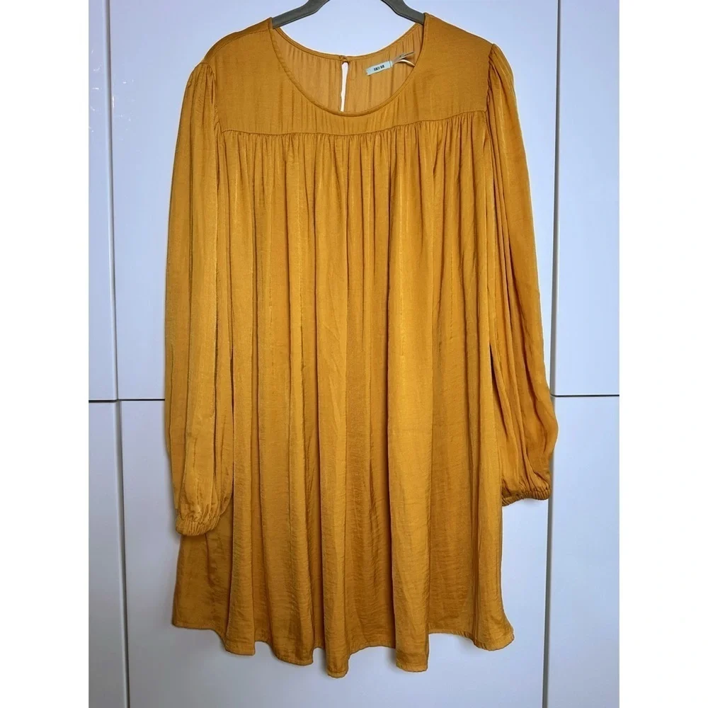 Kimchi Blue Long Sleeve Satin Baby Doll Mini Dress Orange Yellow Romantic Medium